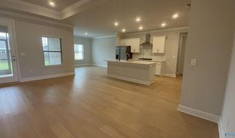 22651 Donahue Rd, Athens, AL 35613