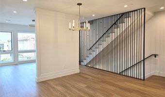 1127 Golden West Ave A, Arcadia, CA 91007