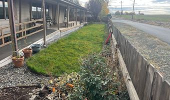 355 W WASHINGTON St, Athena, OR 97813