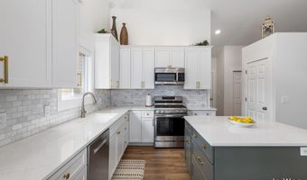 3529 Buttrick Ave SE, Ada, MI 49301