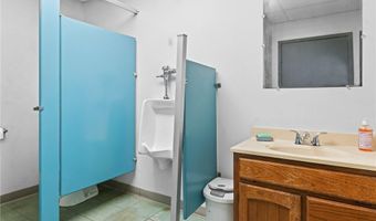 22 Field St, Cranston, RI 02920