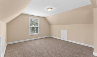 6932 ALPINE Dr, Annandale, VA 22003