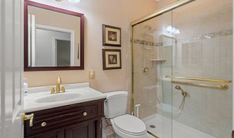47 Butler Ave, Bayville, NJ 08721