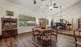 35728 Beauty Vista Ln, Agua Dulce, CA 91390