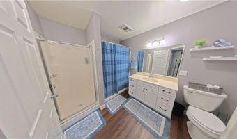 980 Lake Viking Ter, Altamont, MO 64620