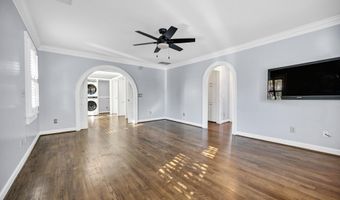 415 Pine St, Camden, SC 29020