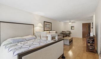 8 Kenmar Dr 60, Billerica, MA 01821