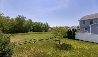 55 Morningside Dr, North Kingstown, RI 02852