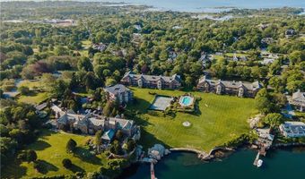 111 Harrison Ave A18, Newport, RI 02840