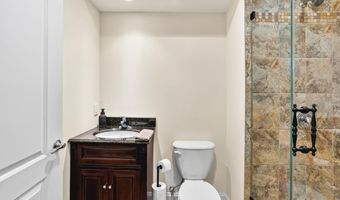 45 White Oak Ln, Aberdeen, NJ 07747