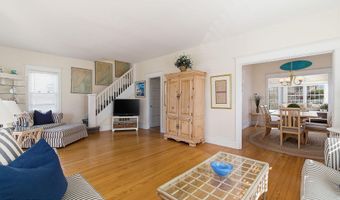 23 5th St, Beach Haven, NJ 08008