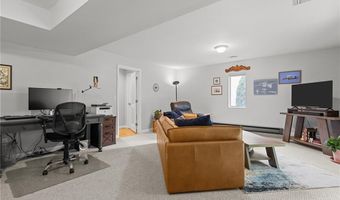 84 Cardinal Dr, North Kingstown, RI 02852
