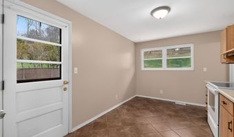 20 Elmwood Cir, Alexandria, KY 41001