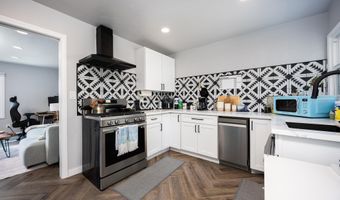 5011 E Mountain View Dr, San Diego, CA 92116