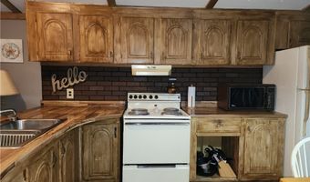 475 ROEBUCK Lndg, Akron, AL 35441