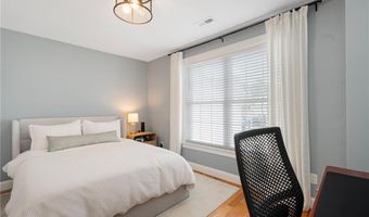 105 Hunting Hill Dr, Cumberland, RI 02864