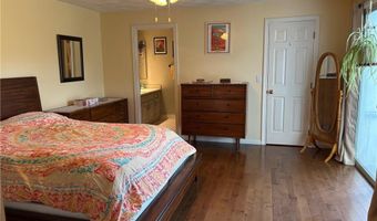 17 Caddy Rock Rd D, North Kingstown, RI 02852