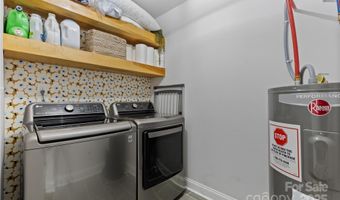 4405 Somerdale Ln, Charlotte, NC 28205