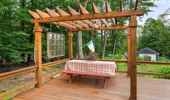 85 Lakeview Ave, Bristol, NH 03222