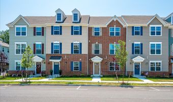 220 Anchor Way 3820, Aberdeen, NJ 07721