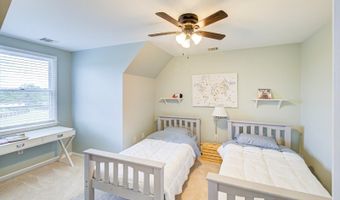 33 Kappus Rd, Alexandria Twp., NJ 08848