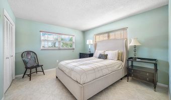 145 Atlantis Blvd 201, Atlantis, FL 33462