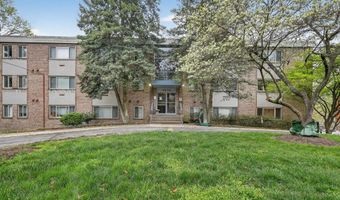 4570 MACARTHUR Blvd NW 208, Washington, DC 20007