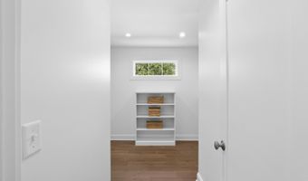 608 Pilot St, Beaufort, SC 29902