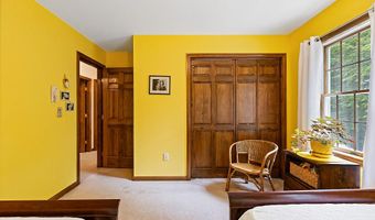 40 Pheasant Run Rd, Belgrade, ME 04917