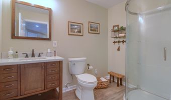 5565 Gallery Park Dr, Ann Arbor, MI 48103
