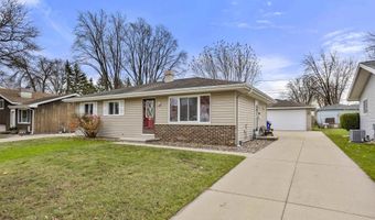 521 E HARDING Dr, Appleton, WI 54915