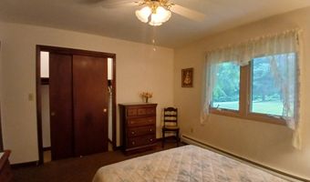 862 Babcock Hill Rd, Coventry, CT 06238