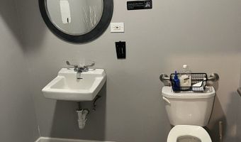 4041 W 115th St, Alsip, IL 60803