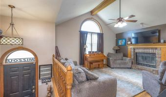 12448 NW Blackwood Dr, Adrian, MO 64720