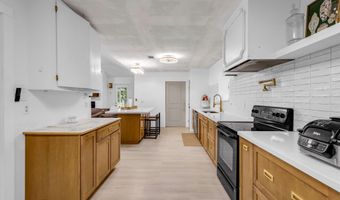 11512 Holly Bluff Cir, Biloxi, MS 39532