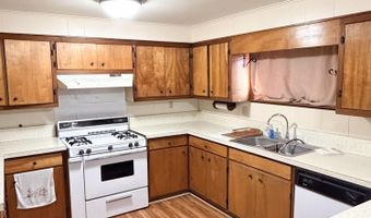 1607 N Jackson St, Brookhaven, MS 39601