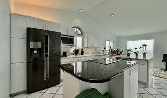 423 BUENA VISTA Loop, Brookings, OR 97415