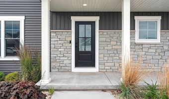 N9239 LAURA Street, Appleton, WI 54915