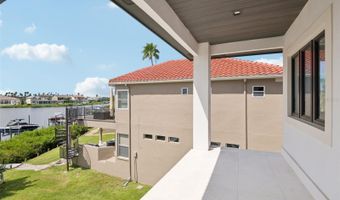 6305 MARBELLA Blvd, Apollo Beach, FL 33572