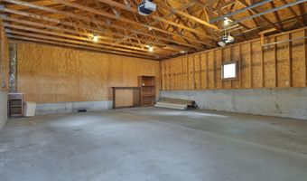 12645 E Apple Rd, Adams, NE 68301