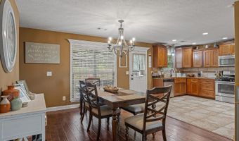 1940 Mountain Ridge Rd, Batesville, AR 72501