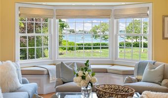 169 Wellington Ave, Newport, RI 02840