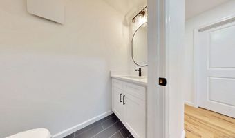 55 A Moulthrop St, Ansonia, CT 06401