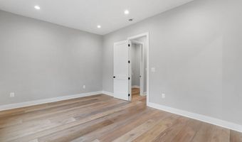 8525 RALEIGH Ave, Annandale, VA 22003