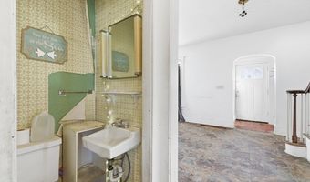 214 4th St, Ashland, OH 44805
