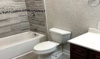 3817 N Asbury Ave, Bethany, OK 73008