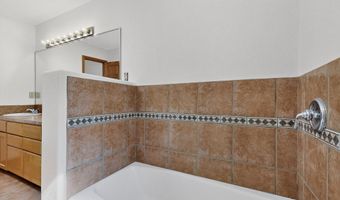 2105 SAN VENITO Rd NW, Albuquerque, NM 87104
