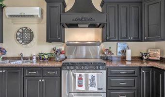 55 Creek Stone Ln, Autryville, NC 28318