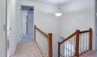 294 Little Robin Rd, Amherst, NY 14228