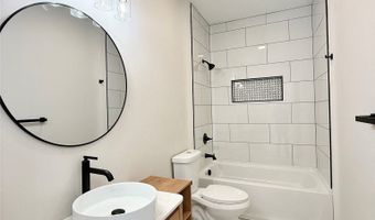 1946 Tuscany Dr SE, Altoona, IA 50009